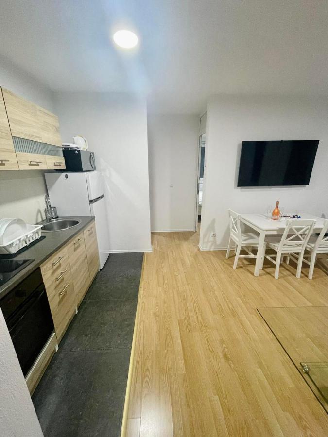 Muric Apartman 8 Ljubljana Kültér fotó